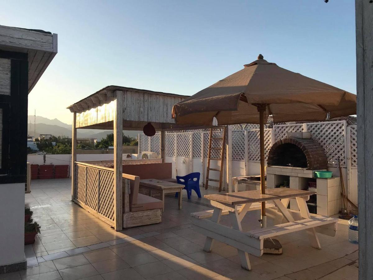 Apartamento Station House Dahab Exterior foto